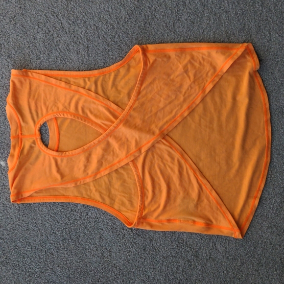 Balance Athletica Harmony tank - EUC - Picture 4 of 4
